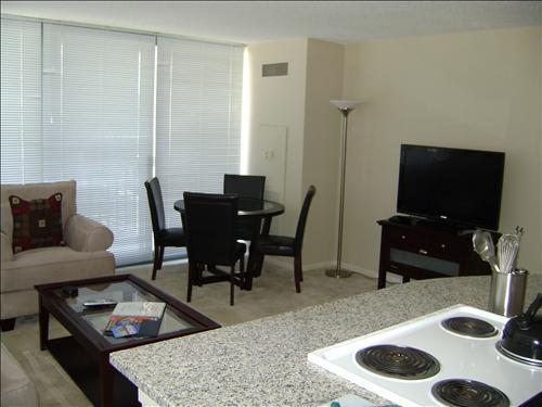 Suite Home Chicago - Eugenie Terrace Two-Bedroom Apartment Δωμάτιο φωτογραφία
